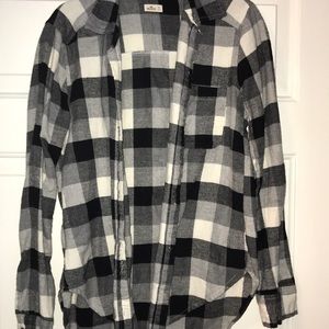 Long sleeve plaid shirt
